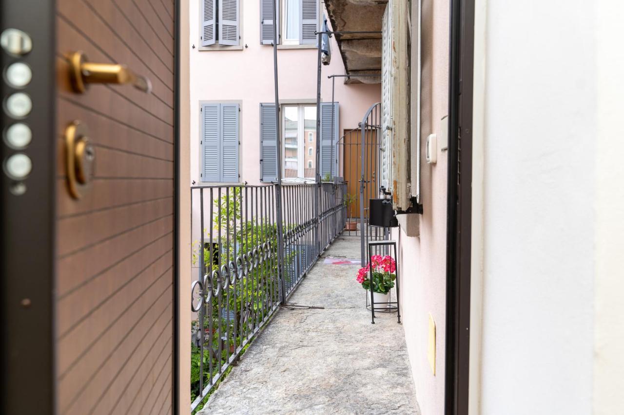 Portatorre Suite, A Charming Apartment In The Heart Of Como, Free Private Parking, Air Conditioning & More! Esterno foto