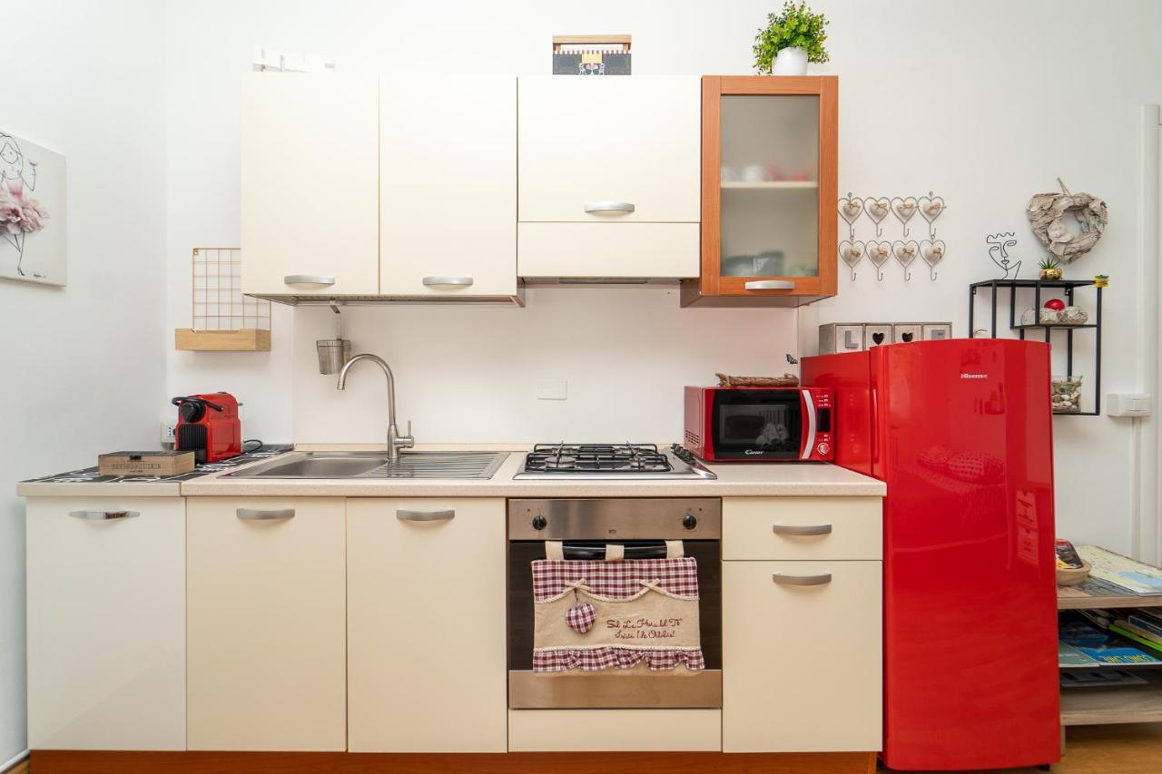 Portatorre Suite, A Charming Apartment In The Heart Of Como, Free Private Parking, Air Conditioning & More! Esterno foto