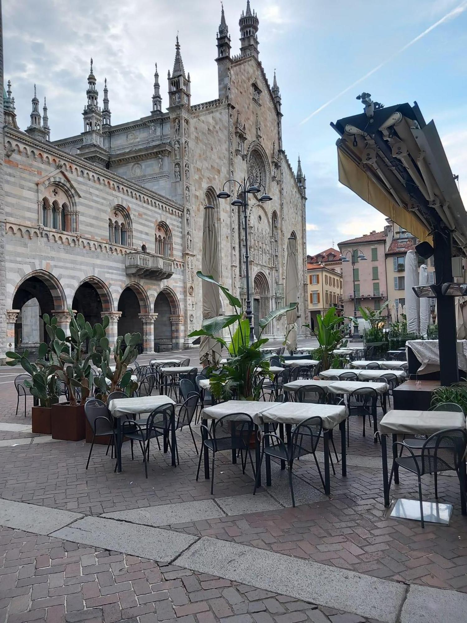 Portatorre Suite, A Charming Apartment In The Heart Of Como, Free Private Parking, Air Conditioning & More! Esterno foto