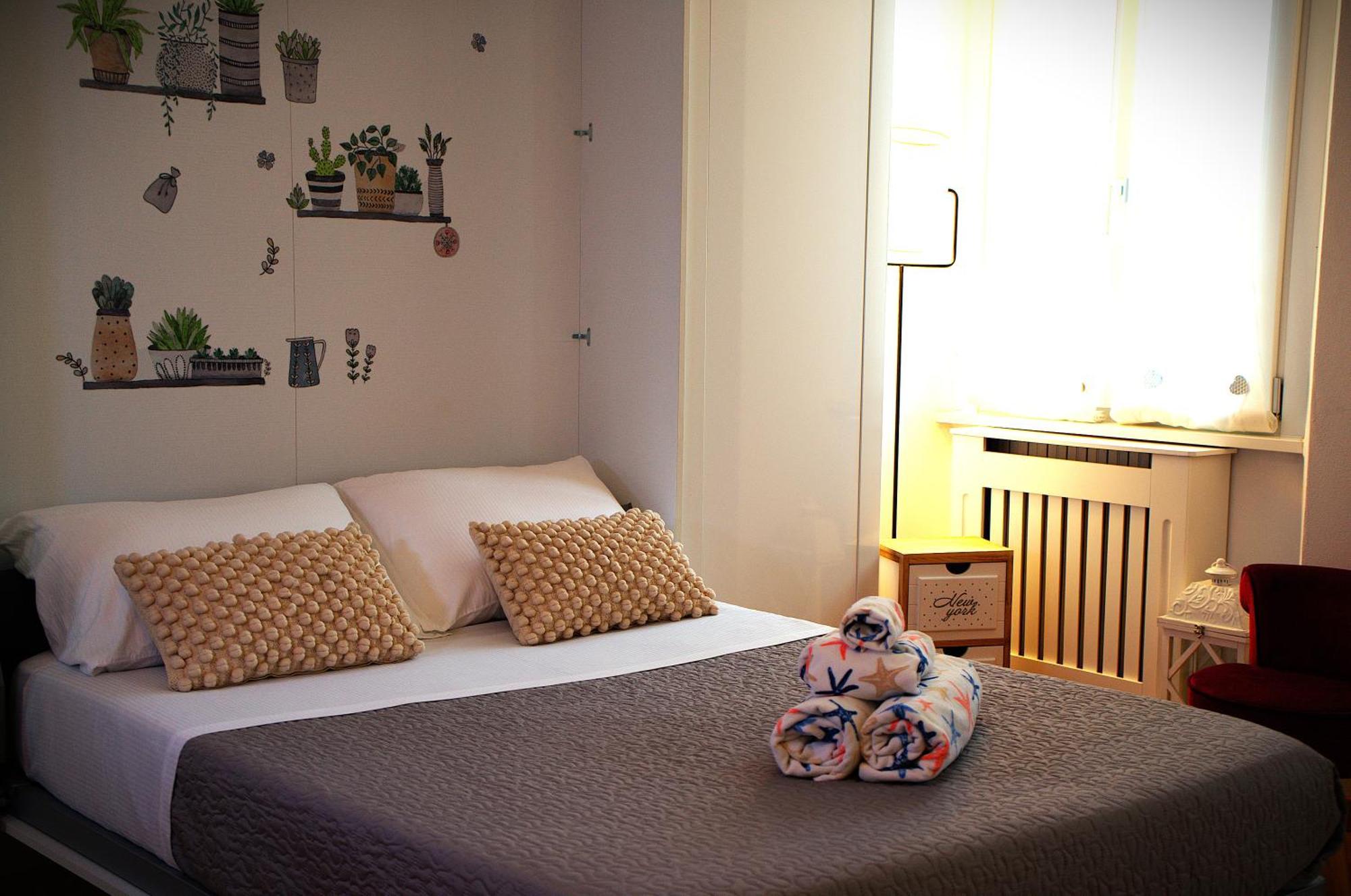 Portatorre Suite, A Charming Apartment In The Heart Of Como, Free Private Parking, Air Conditioning & More! Esterno foto